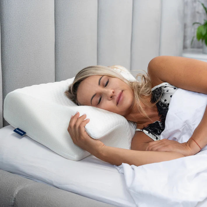 💤 Derila Ergo™ Nackenstützkissen aus Memory-Schaum – 2-in-1 ergonomische Nackenstütze für alle Schlaftypen 